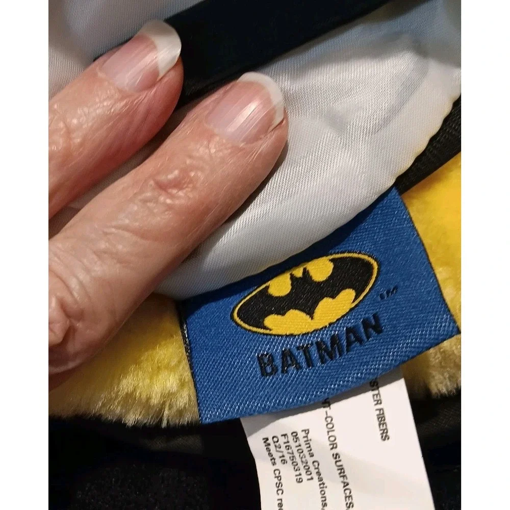 Batman Christmas Stocking & Cape Yellow Cuff DC Comics Prima Creations 2015 EUC